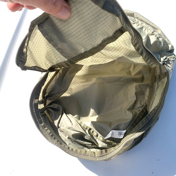 REI Olive Gray Travel Packing Cube Bag Expandable Zipper - Picture 5 of 12